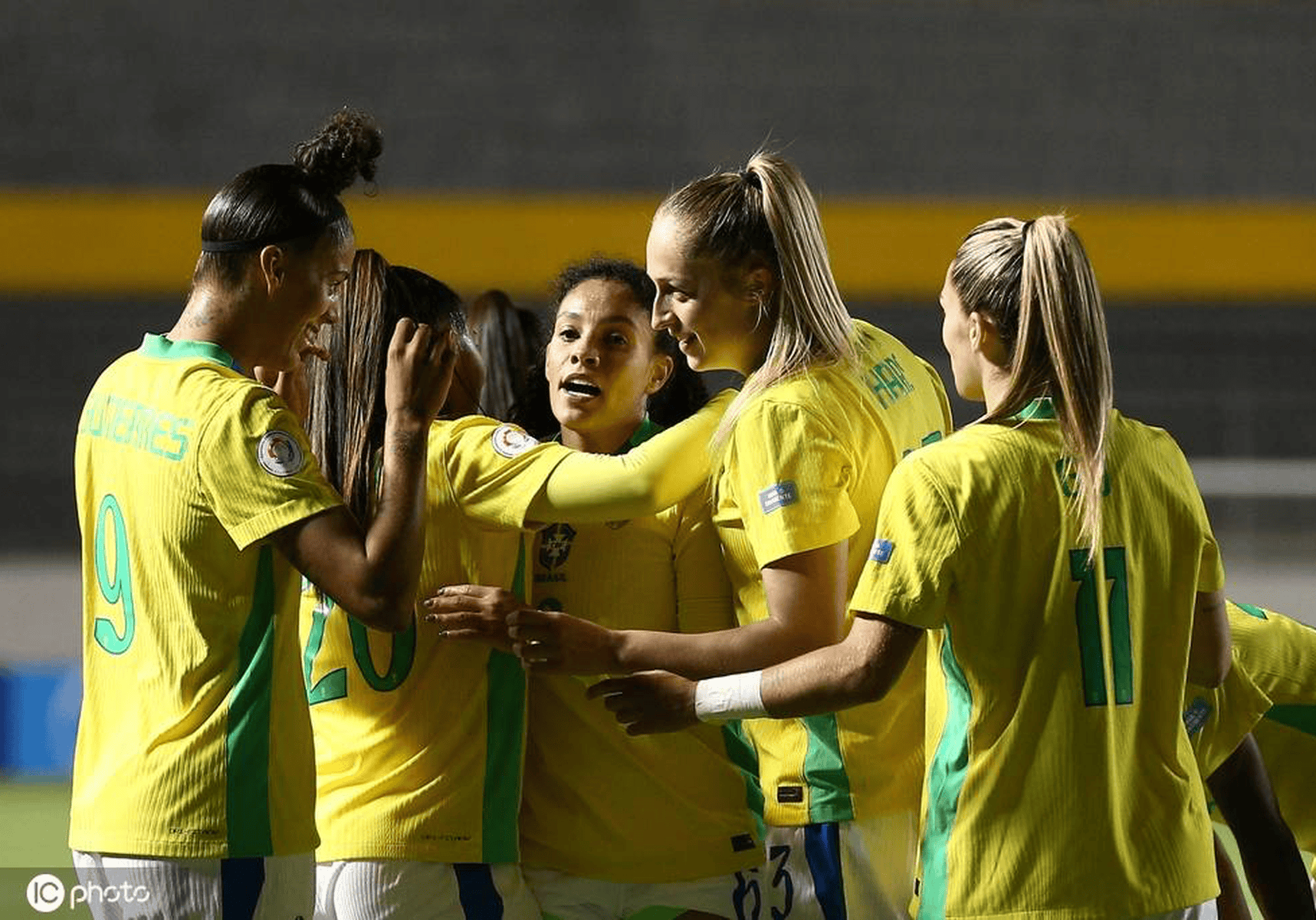 巴西女排队击败强敌,晋级四强的简单介绍 巴西女排队击败强敌,晋级四强的简单介绍