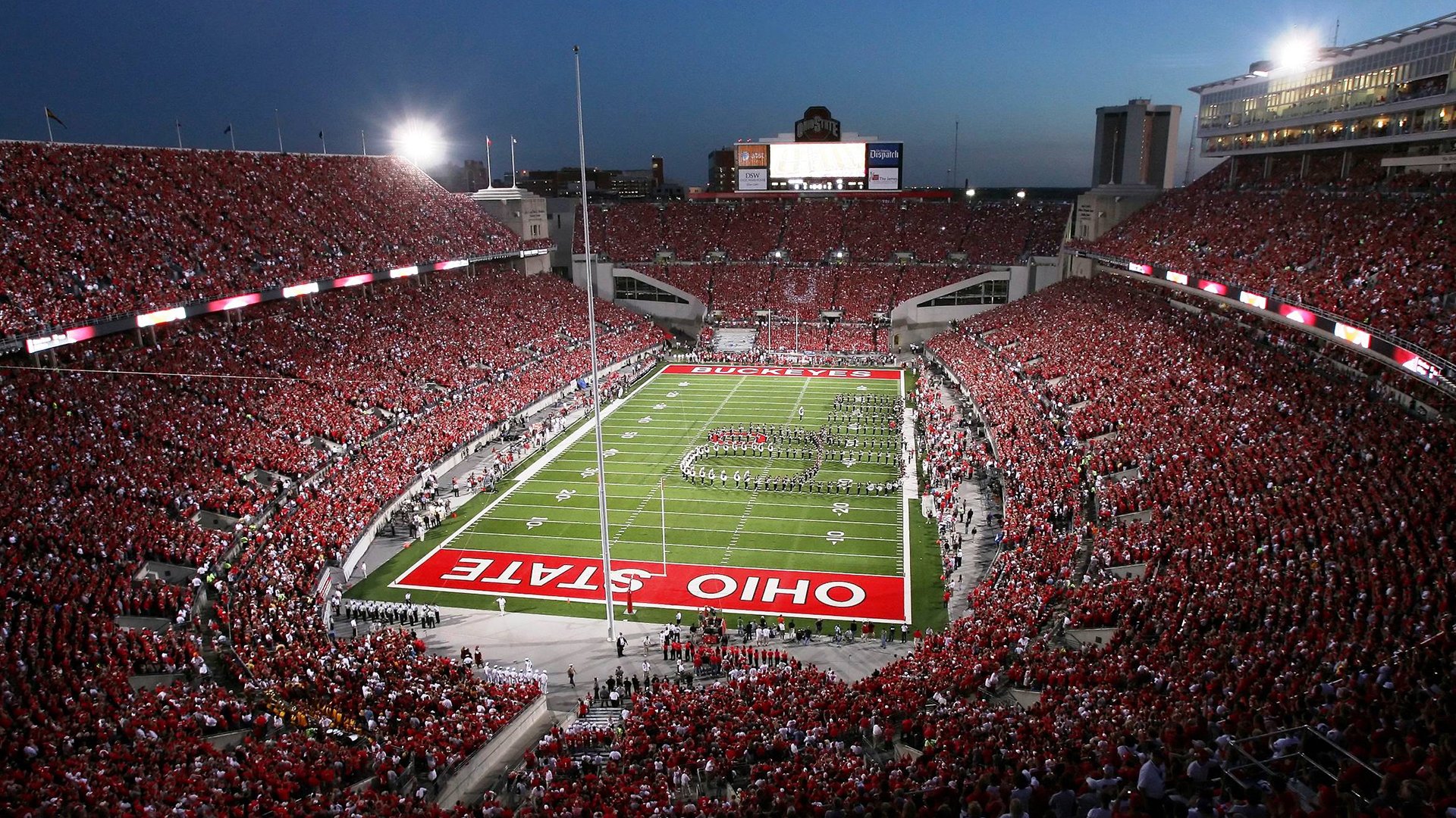 那不勒斯之夜,克瓦拉茨赫利亚的节奏魔法与F1街道赛的共振