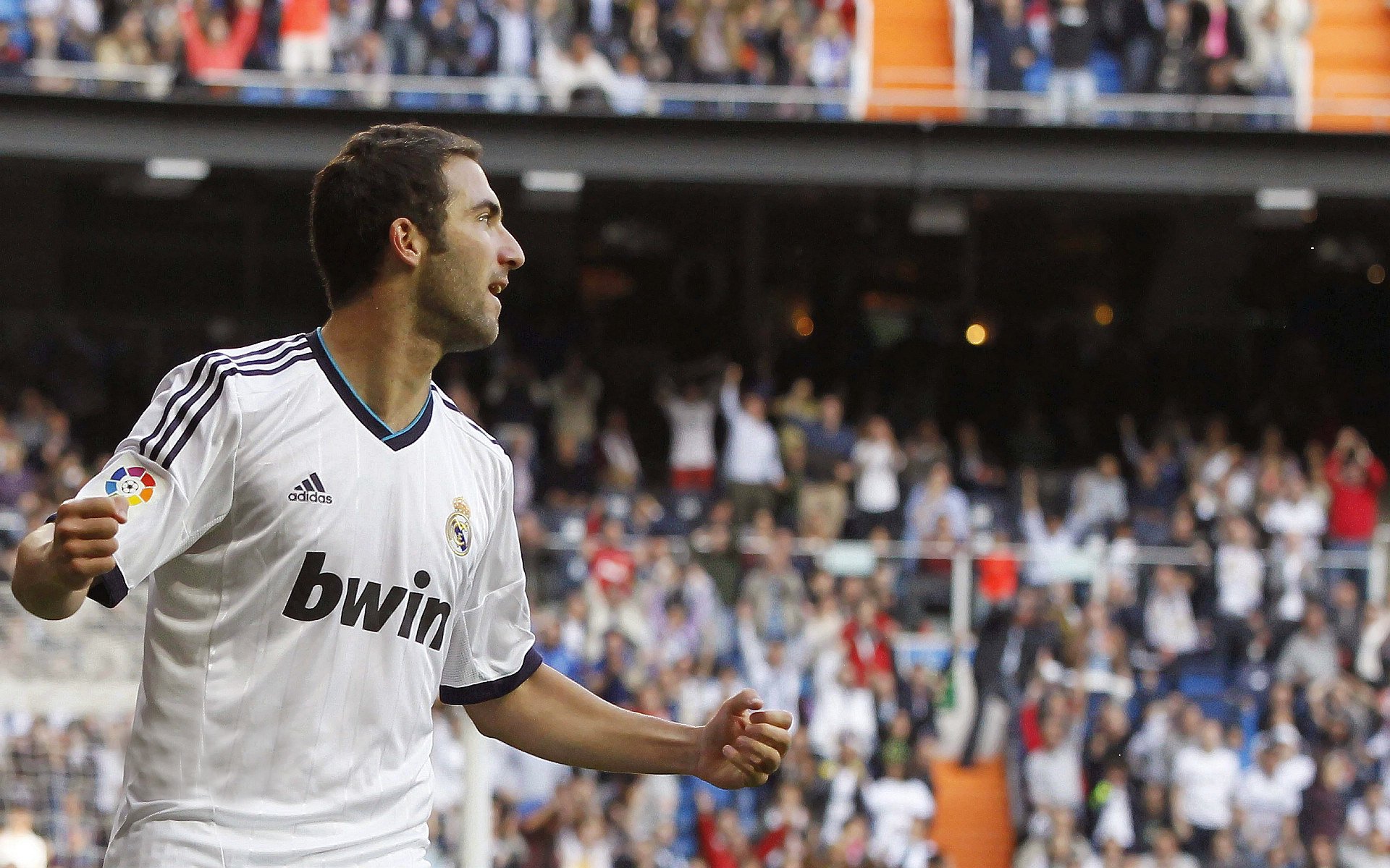 红魔鏖战非洲雄狮，姆巴佩一己之力改写战局