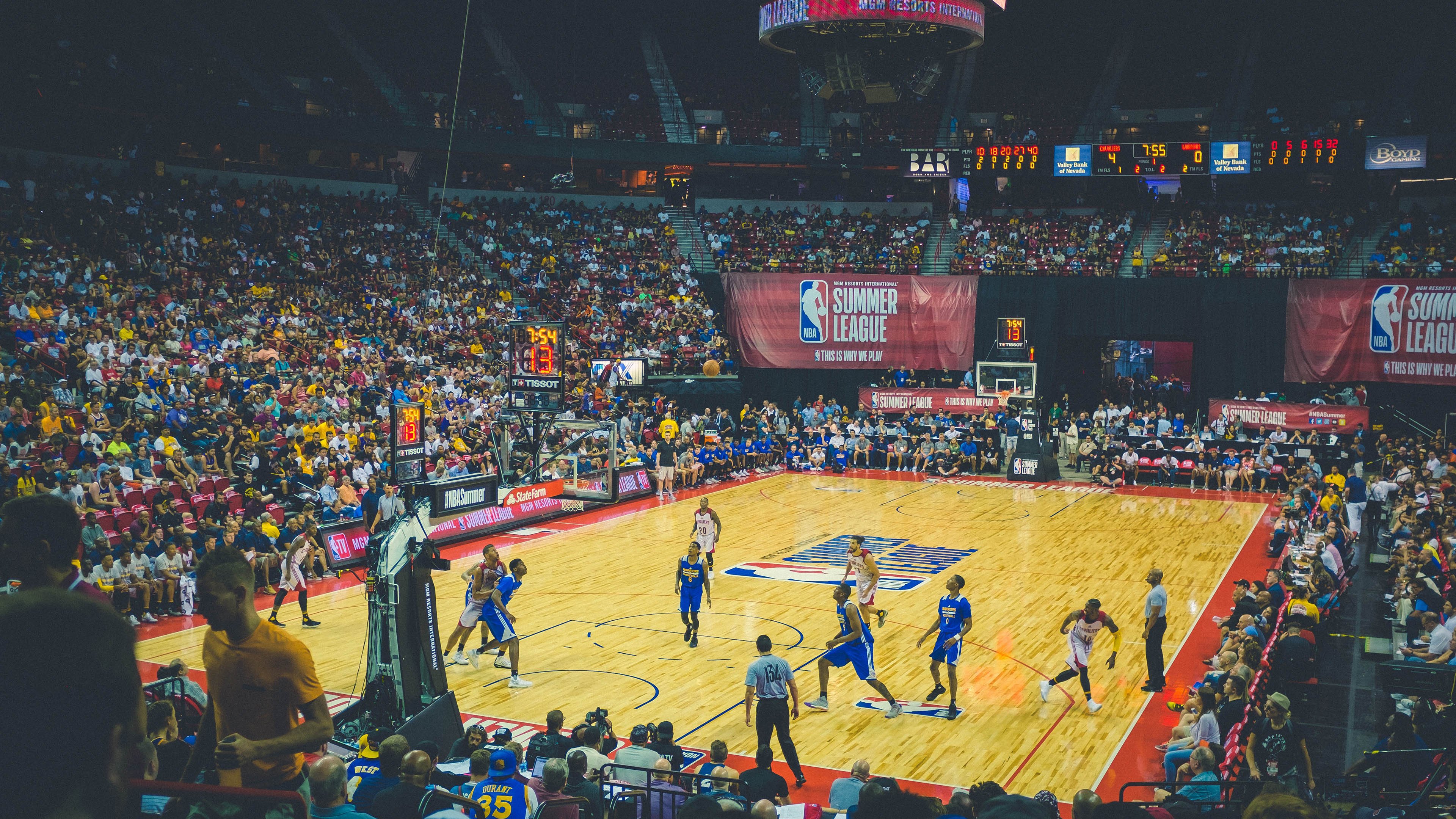 没有神的时代，只有人的信念，许昕带队，在韩国队最强点上打出反逻辑的胜利